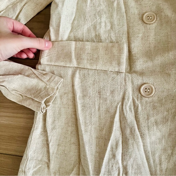 Ecru Linen Blazer - Picture 5 of 13